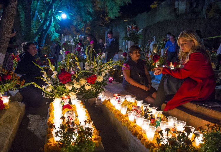 6 Experiencias Mágicas para conocer el Día de Muertos en México