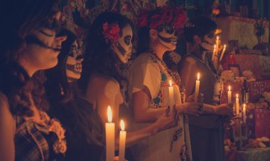 ¡Explora la magia culinaria de la tradición del Día de Muertos!