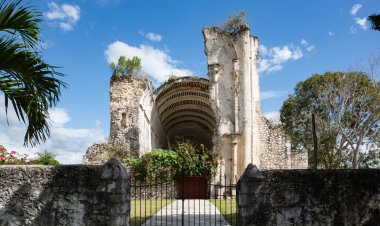 Descubre la Ruta de las Iglesias: Explora la Historia de Quintana Roo