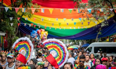 Celebrar la Diversidad: Eventos Anuales en México