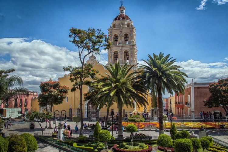 Descubre Atlixco: Un destino de flores, luces y armonía.