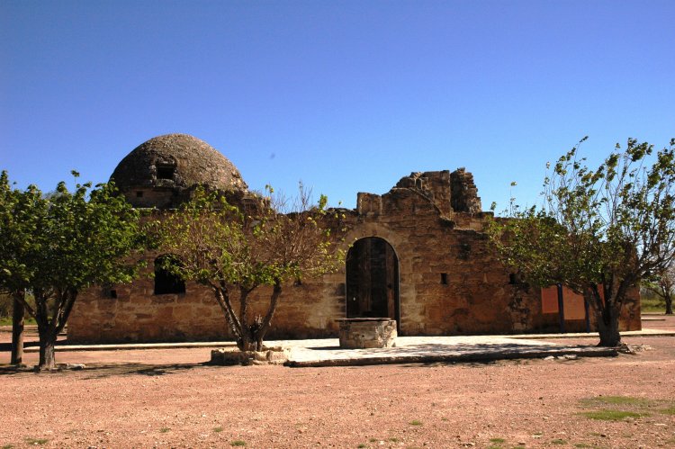 Guerreros del Tiempo: La Historia de un Pueblo Invencible