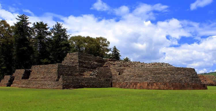 Descubre Tzintzuntzan: la antigua capital purépecha de la era prehispánica