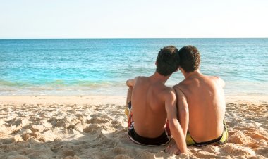 Explora el LGBT+ Paraíso de Cancún: Sol, Playa y Gran Viaje
