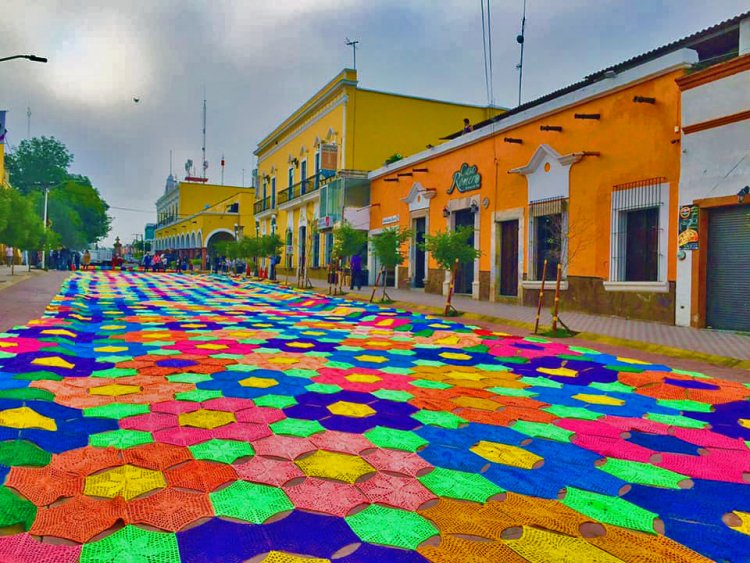 Descubre el increíble Pabellón Tejido a Mano Más Grande del Mundo en Jalisco.