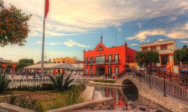 Explora el Reino de Metepec: Tradición y Belleza a Gran Altura