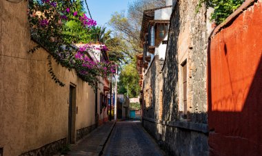 Explora los Encantos de los Barrios Mágicos de México