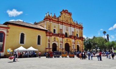 San Cristóbal: Tradición, Cultura y Vistas Impresionantes