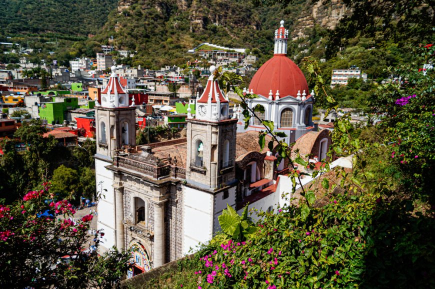 Malinalco: El Romance Mágico de México