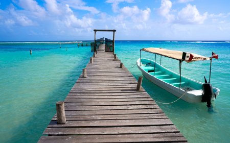 Explora Mahahual: Un Destino Eco-friendly.