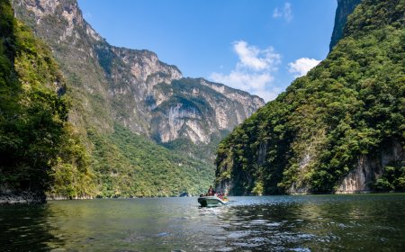 Descubre la magia del Cañón del Sumidero: Una experiencia única en Chiapas.