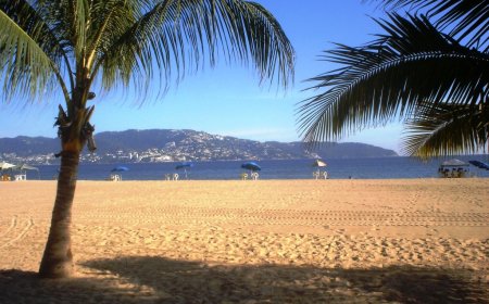 ¡Asómbrate con belleza de Acapulco en sus playas Imperdibles!