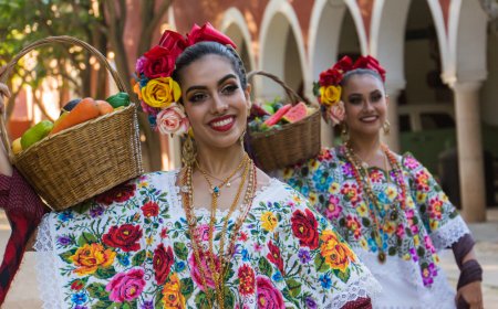 Asiste a la exposición de piezas del VI Concurso Estatal de Textil Chuuy K’káab 2023
