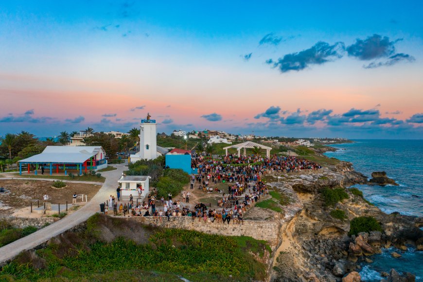 Recibe el Año Nuevo con el Primer Rayo de Sol en Isla Mujeres