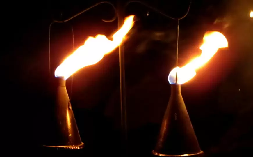 Tamales de frijol, chepil y chichilo, son los protagonistas de la cena.