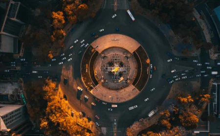 Explora la magia de Reforma: Una de las 30 calles más fascinantes del mundo.