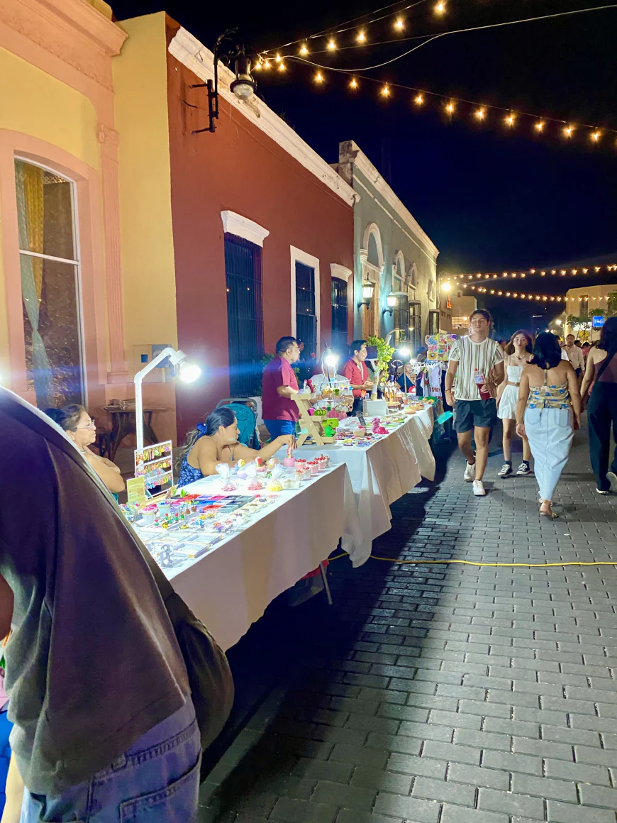 Noche Blanca Mérida: un viaje cultural que une a más de 60 000 almas