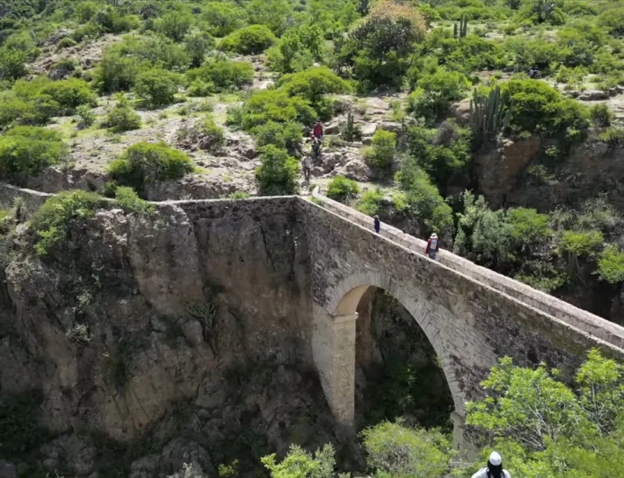 Ruta de los Arcos del Semidesierto Querétaro, formaciones arqueológicas y arquitectónicas muy antiguas.