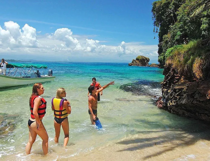 Playa del Toro, Nayarit: el rincón secreto donde la naturaleza manda.