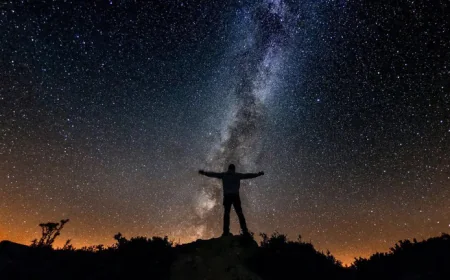 Recibir el Año Nuevo bajo las estrellas: Escapada mística y eco-turística en el desierto.