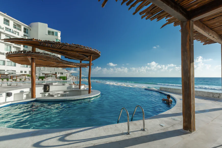 Cyan Resort & Spa: un refugio íntimo en la Zona Hotelera de Cancún