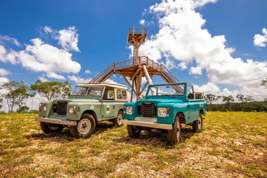VINTAGE CAR EXPERIENCE por la Ruta Puuc y Aldeas Mayas: un viaje en el tiempo sobre ruedas